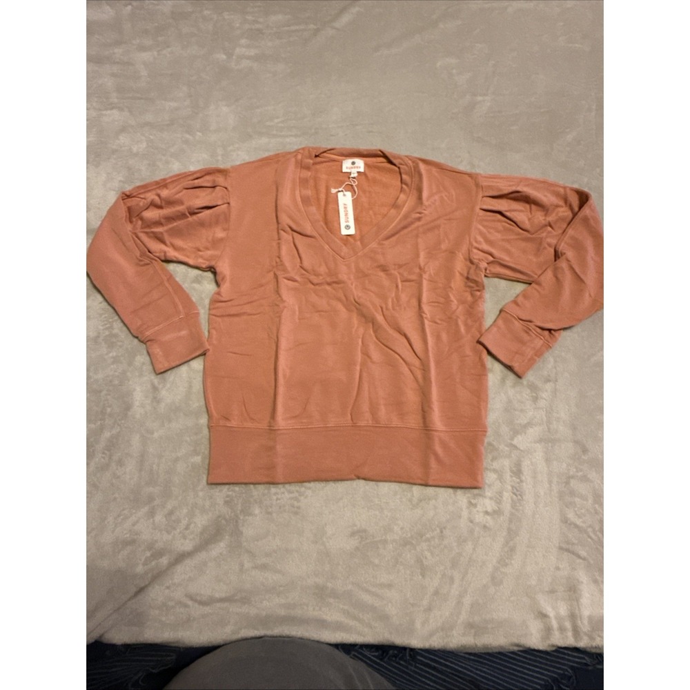 NWT Anthropologie SUNDRY Pleated Sleeve Sweatshirt Muted Coral Size Small‎ Cozy